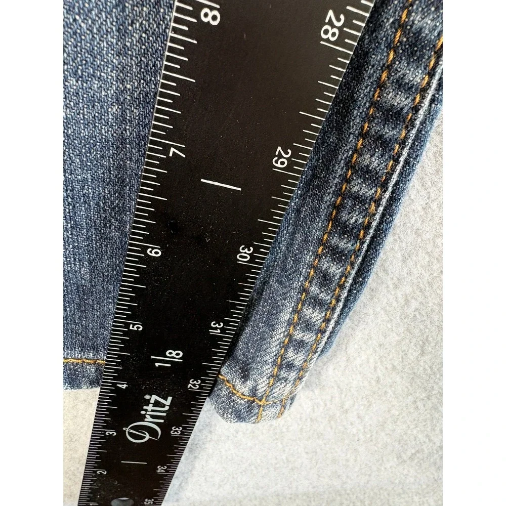 Levis levi 559